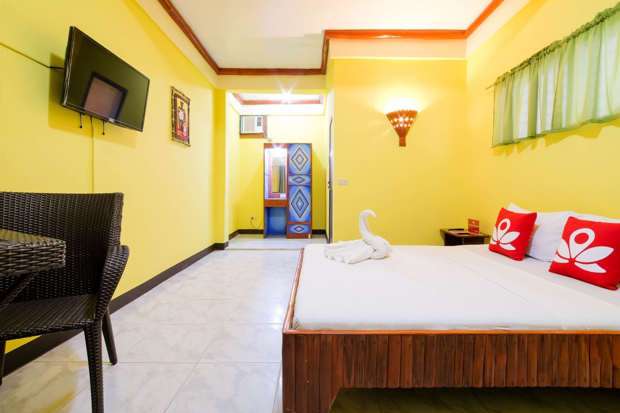 Zen Rooms White Beach Puerto Galera Eksteriør billede