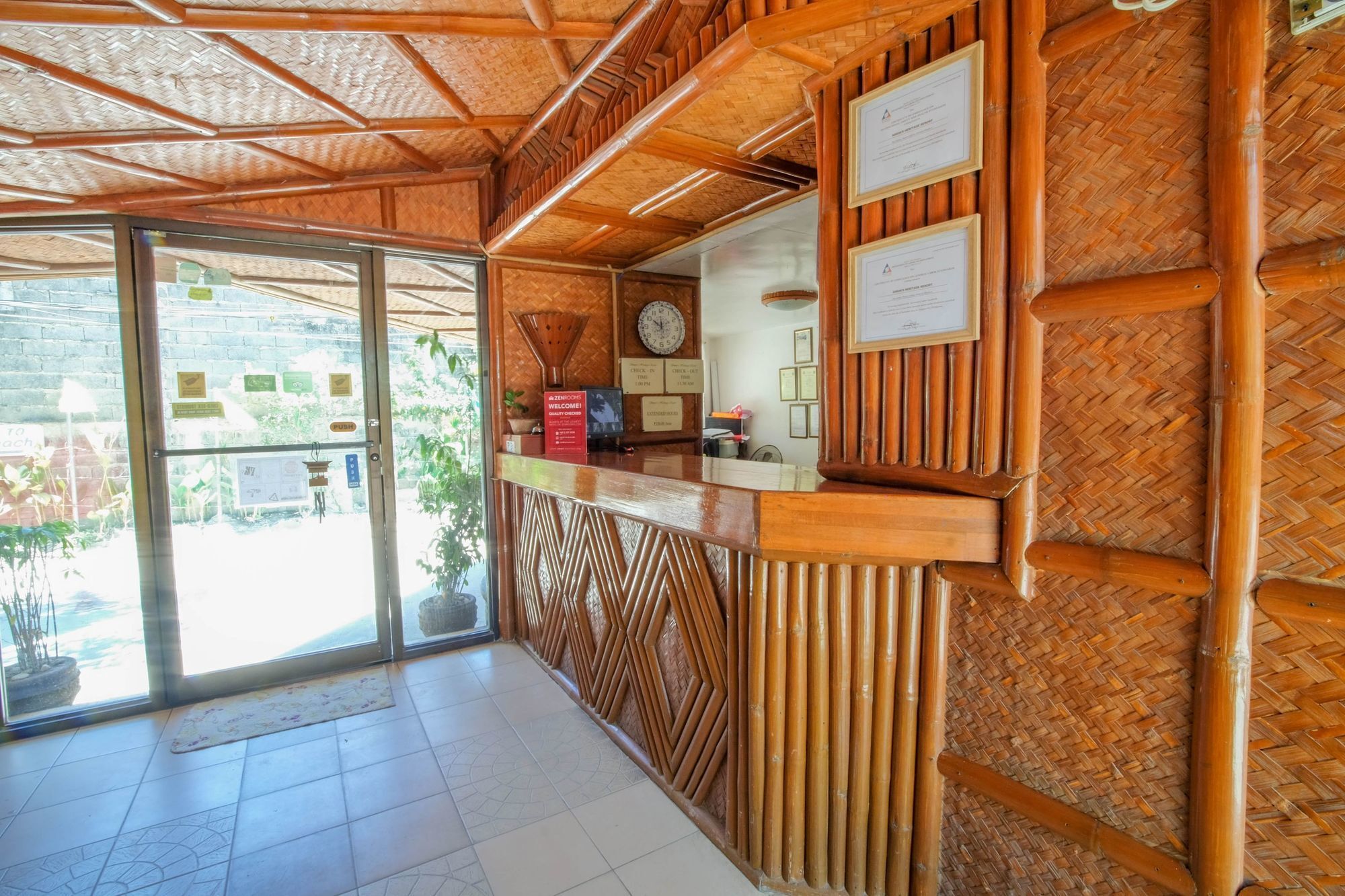 Zen Rooms White Beach Puerto Galera Eksteriør billede